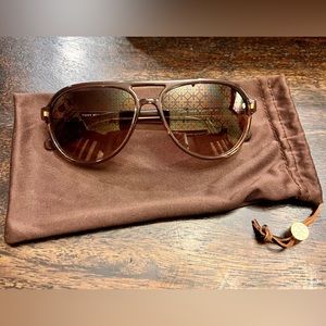 Tory brunch sunglasses aviator new condition